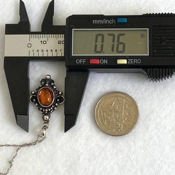 Sterling Silver 925 Oval Baltic Amber Ball Accent Pendant Necklace 18" Chain - Picture 14 of 16